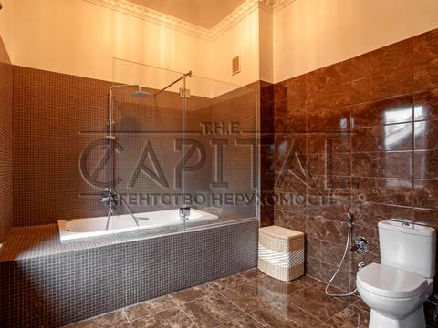 будинок за адресою Жовтнева вул.