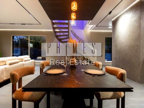 будинок за адресою Центральна вул., 21-А