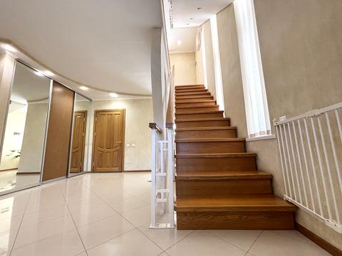 будинок за адресою Низова, 1