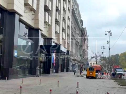 комерційна за адресою Хрещатик вул. (Kreschatic), 17