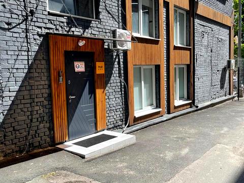 коммерческая по адресу Михаила Брайчевского ул. (Металлистов), 26а