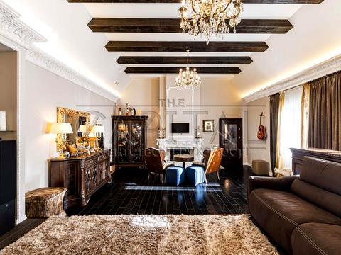 дом по адресу фастівський