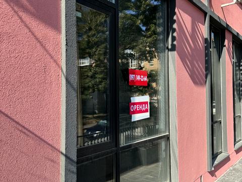 комерційна за адресою Шолуденка вул., 30