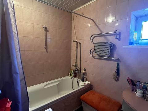 будинок за адресою Г.Крут, 90