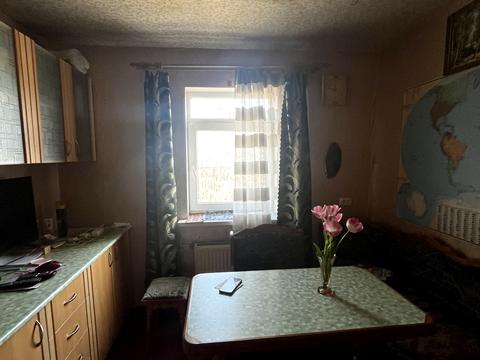 будинок за адресою Г.Крут, 90