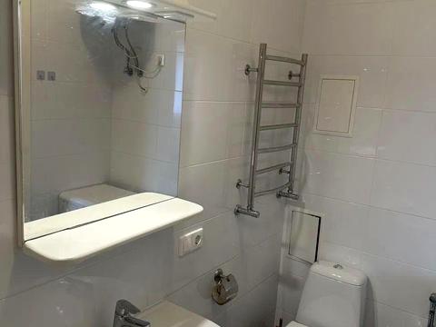 квартира за адресою Рея Бредбері вул., 5/15