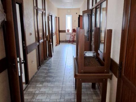 комерційна за адресою Нежданової вул., 67а