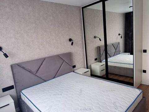 квартира по адресу Героев Майдана ул., 2