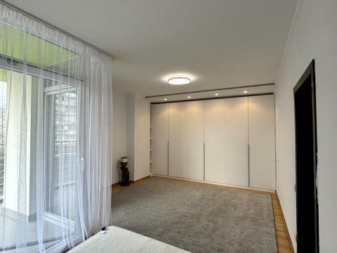 квартира за адресою Радість вул., 10а