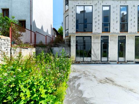 комерційна за адресою Болсуновський пров. (Мічуріна), 9