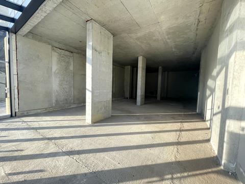 комерційна за адресою Торговиця вул., 19