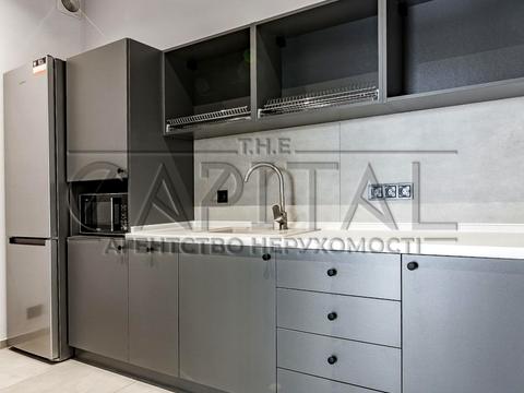 комерційна за адресою Центральна вул., (Будинок 3)