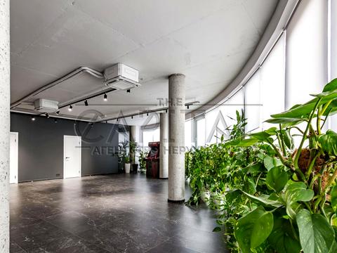 комерційна за адресою Центральна вул., (Будинок 3)