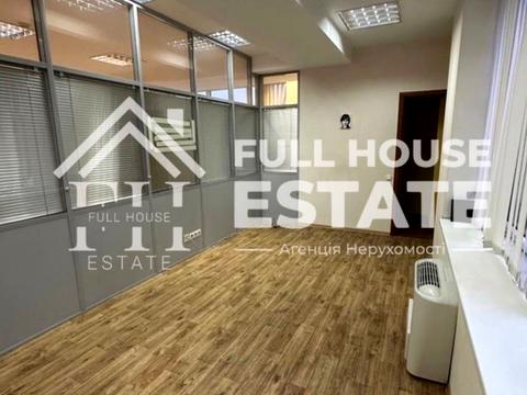 коммерческая по адресу Антоновича ул. (Горького), 172