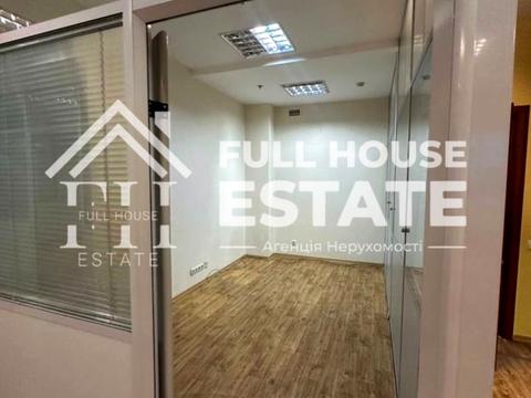 коммерческая по адресу Антоновича ул. (Горького), 172