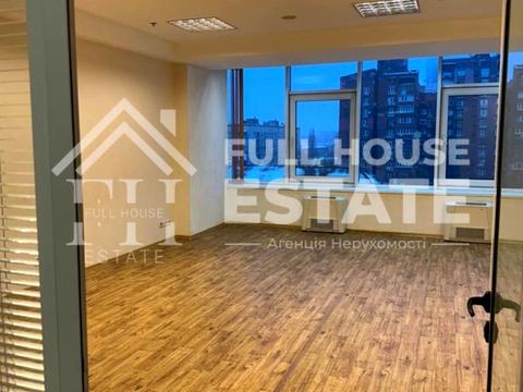 коммерческая по адресу Антоновича ул. (Горького), 172