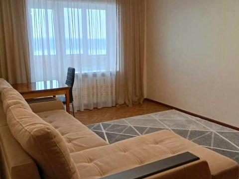 квартира за адресою Зарічанська вул., 52