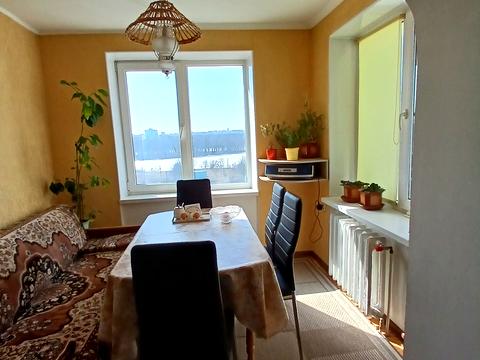 квартира за адресою Зарічанська вул., 52