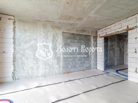 квартира за адресою Причальна вул., 8