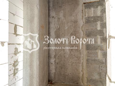 квартира за адресою Причальна вул., 8