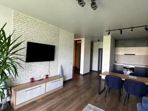 квартира за адресою Воскресенська вул., 16