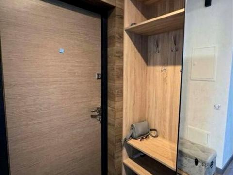 квартира за адресою Воскресенська вул., 16