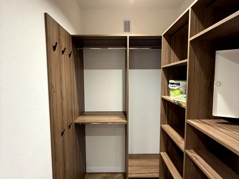 квартира за адресою Свободи вул., (Будинок 5)