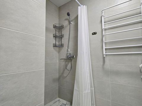 квартира за адресою Олега Мудрака вул. (Генерала Наумова), 1-Б