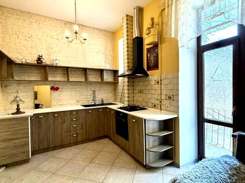 квартира за адресою Івана Рутковича вул. (), 11