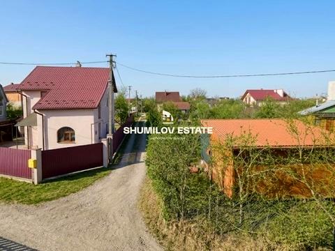 будинок за адресою горіхова, 71