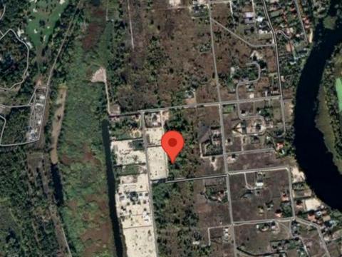 участок по адресу 