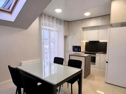 квартира за адресою Весняна вул., 15