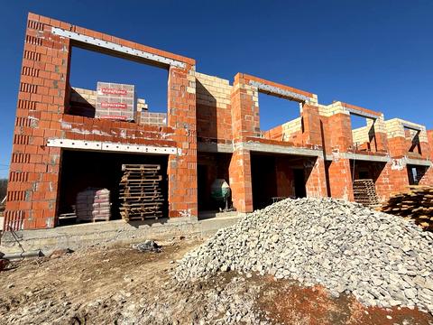 будинок за адресою Романчука