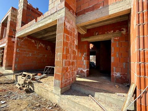 будинок за адресою Романчука