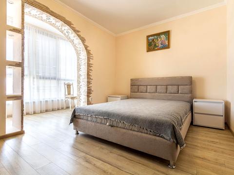 квартира за адресою Двірська вул., 13