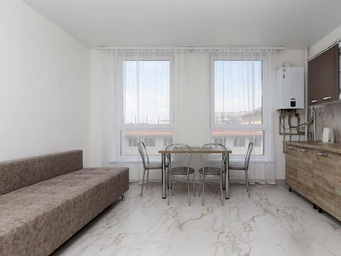 квартира за адресою Євгена Коновальця вул., 37-А