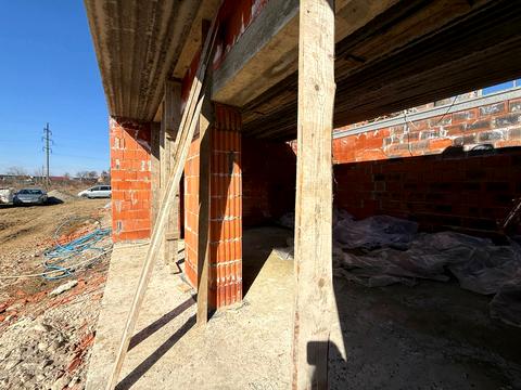 будинок за адресою Романчука