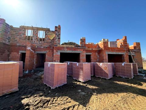 будинок за адресою Романчука