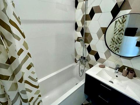 квартира за адресою Салютна вул., 2к2