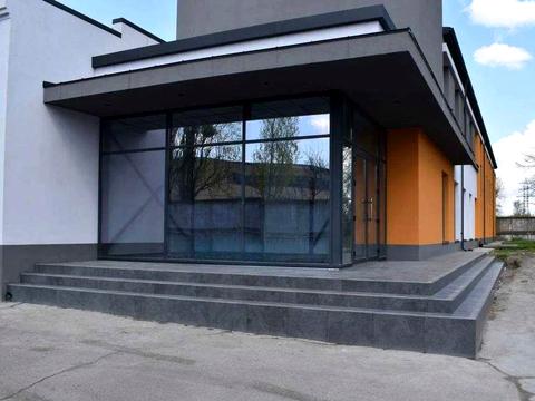 комерційна за адресою Новопирогівська вул., 58