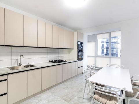 квартира за адресою Княгинин вул., (Будинок 27)