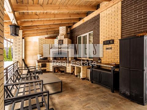 будинок за адресою с. Романків, Сосновий Бір вул.