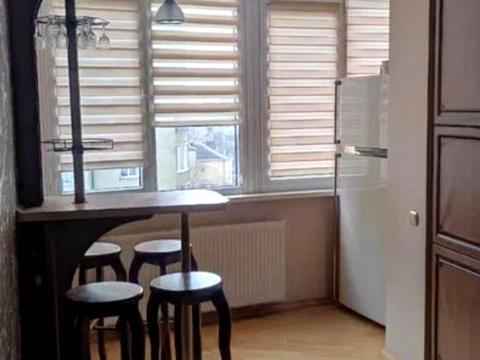 квартира по адресу Зализничная ул., (Будинок 7)