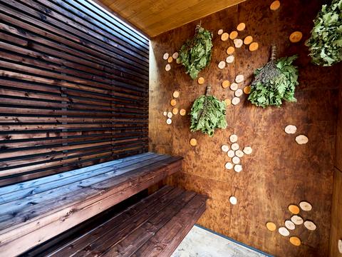 комерційна за адресою Шевченка, 120