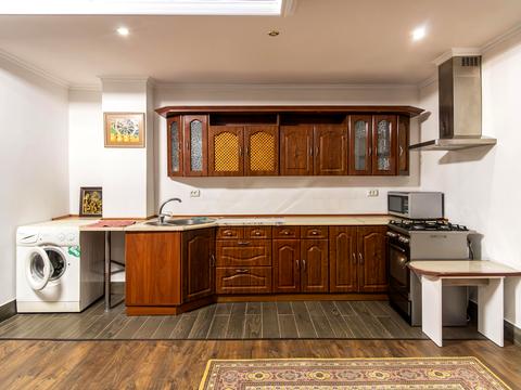 будинок за адресою Михайла Павлика вул., 13