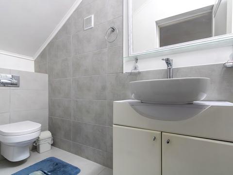 будинок за адресою Михайла Павлика вул., 13