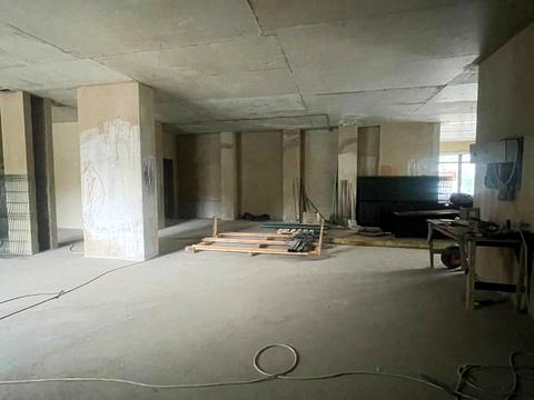 комерційна за адресою Івана Виговського вул. (Терешкової), 29б