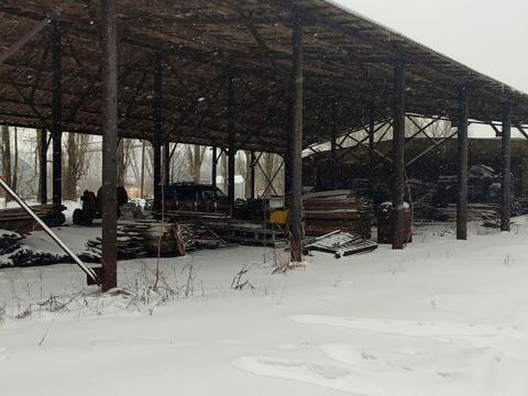 комерційна за адресою Любецька вул., 187