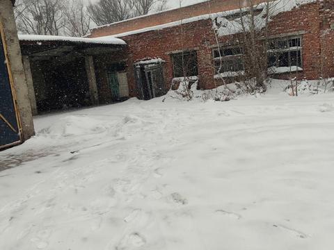 комерційна за адресою Любецька вул., 187