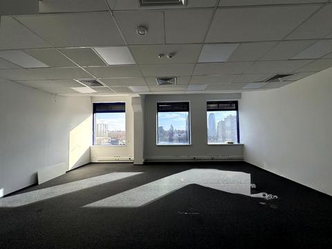 коммерческая по адресу Лейпцигская ул., 13-А